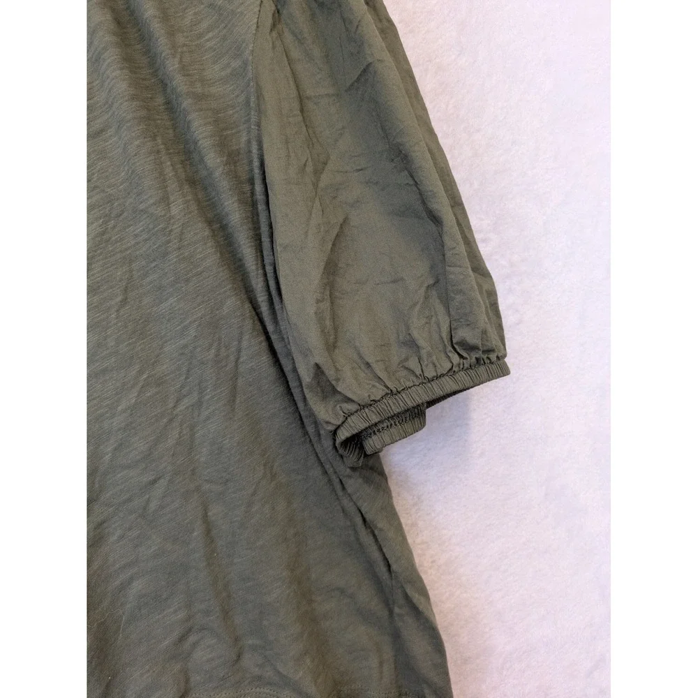 Old Navy Blouse Women's XL Olive‎ Green Puff Sleeve Keyhole Button Relaxed Fit